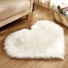 1pc Heart Shaped Area Rug, Plush Faux-Fur Carpet For Living Room & Bedroom, Home Decor Valentine's Day Decor 19.6in*23.6in/50cm*60cm